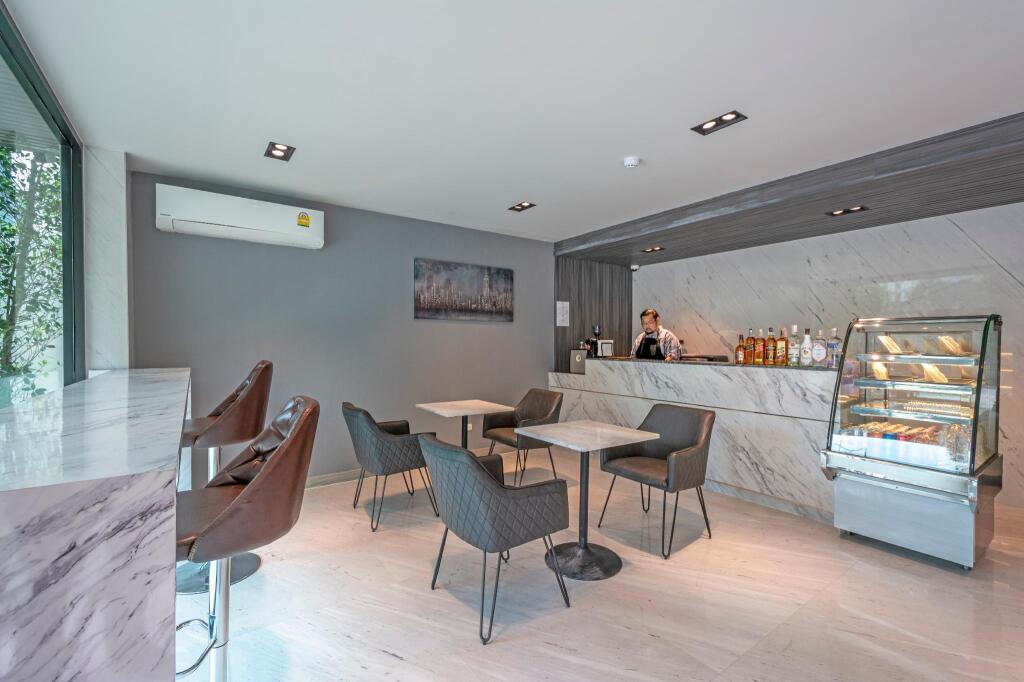 Бангкок: Hyde Park Hotel Bangkok