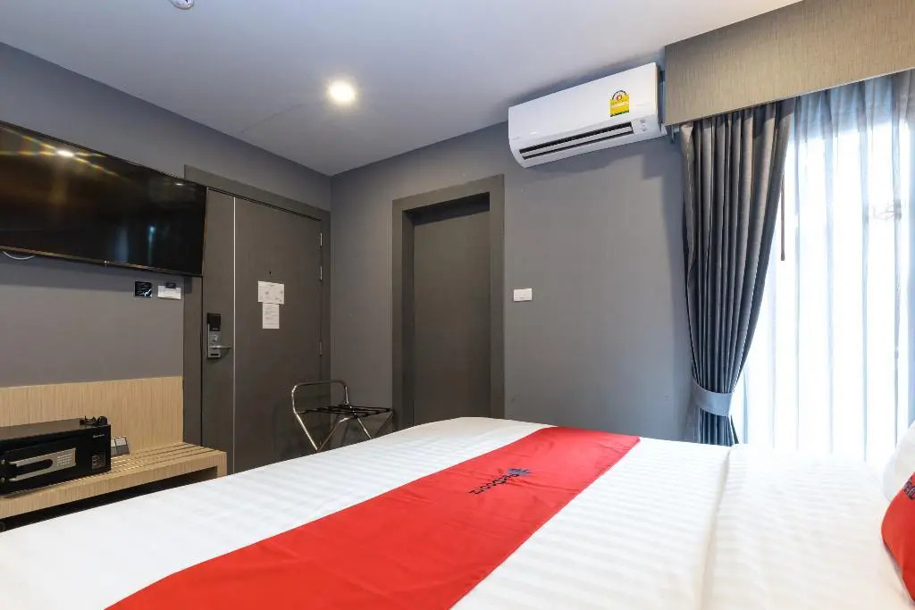 Бангкок: Hyde Park Hotel Bangkok