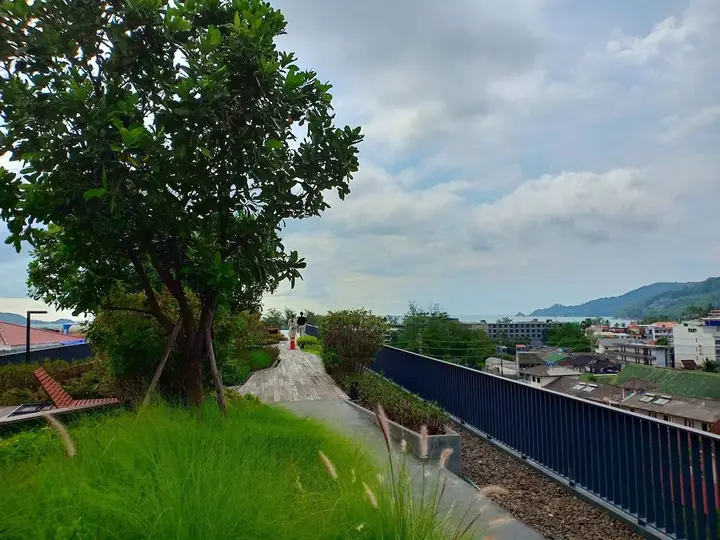 Patong Beach Luxury Condo — фото 3