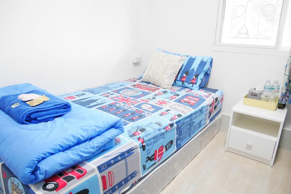 Остров Тау: Nawee Guesthouse Sairee - Hostel