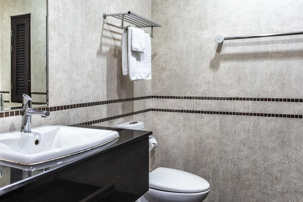 Бангкок: The Tepp Serviced Apartment
