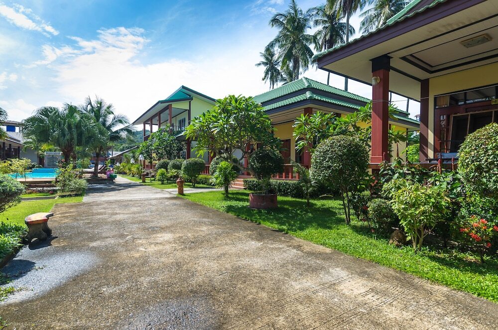 Ланта: Sleep In Lanta Resort