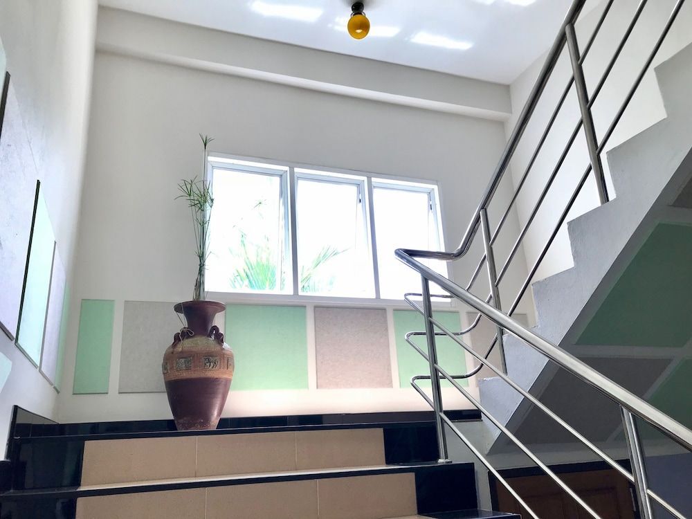 Сонгкхла: Tree House Apartment Songkhla