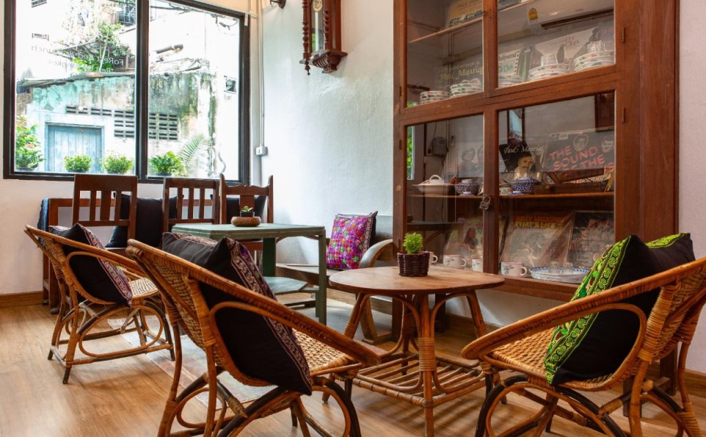 Бангкок: FoRest Bed & Brunch - Hostel