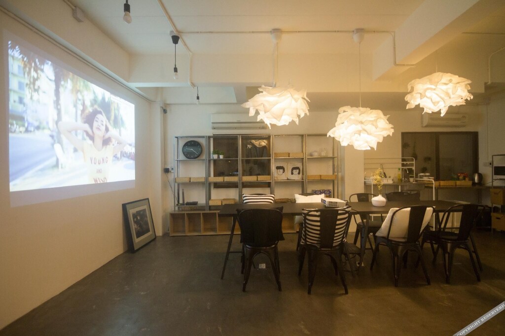Бангкок: Grey Sheep Hostel