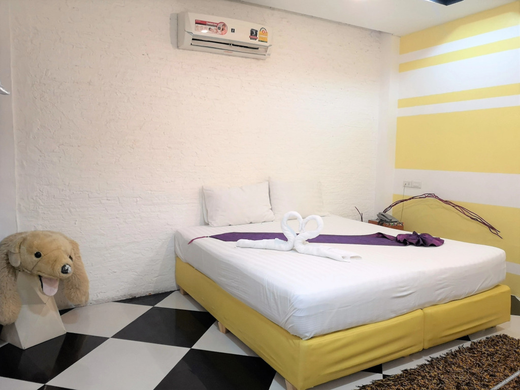 Лопбури: Hi-So Resort Hotel