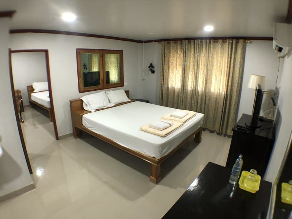 Аюттхая: The Train Guesthouse