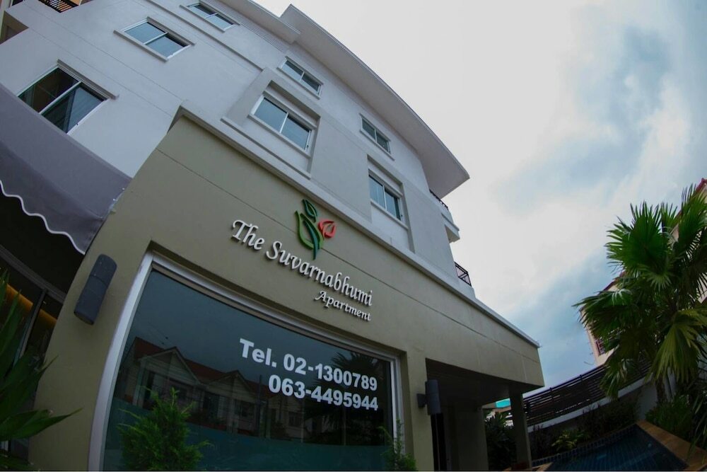Банг Пхли: The Suvarnabhumi Apartment