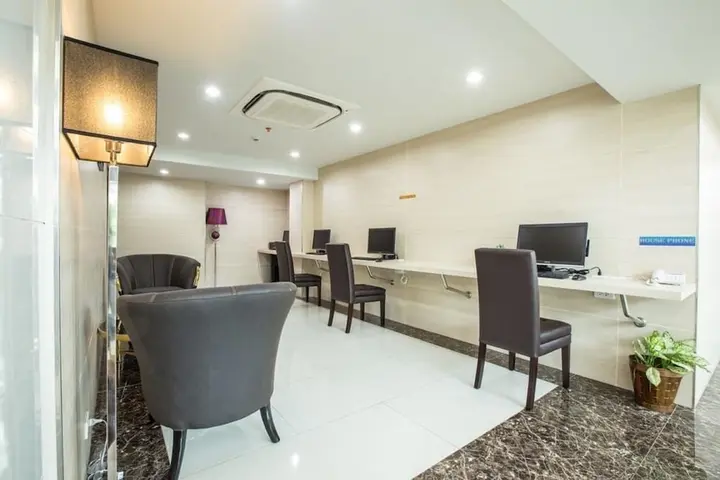 Банг Пхли: Golden Dragon Suvarnabhumi Hotel