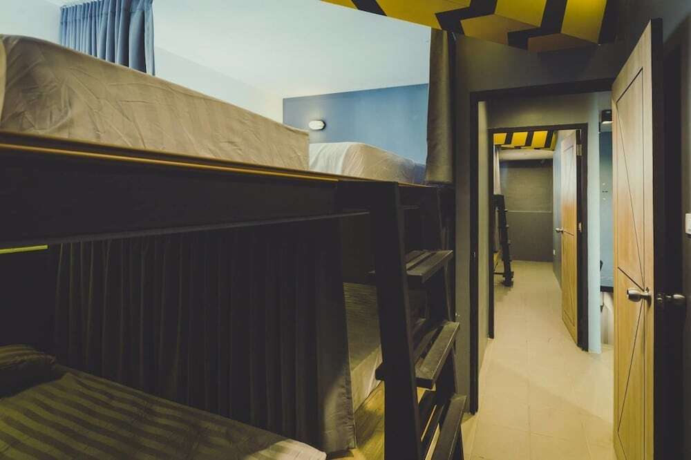 Кату: Connect Hostel Patong