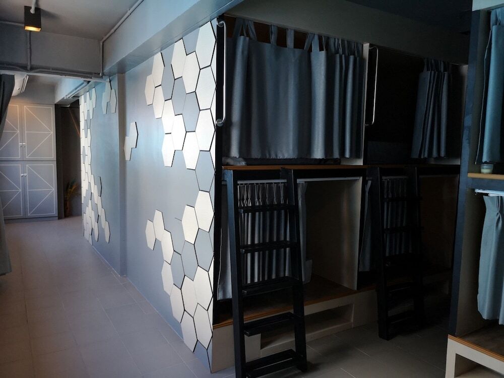 Кату: Connect Hostel Patong