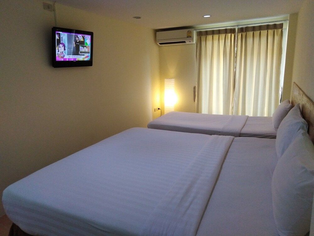 Бури Рам: R2 Zleeping Boutique Hotel
