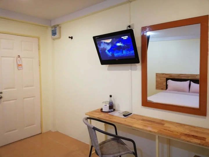 Бури Рам: R2 Zleeping Boutique Hotel