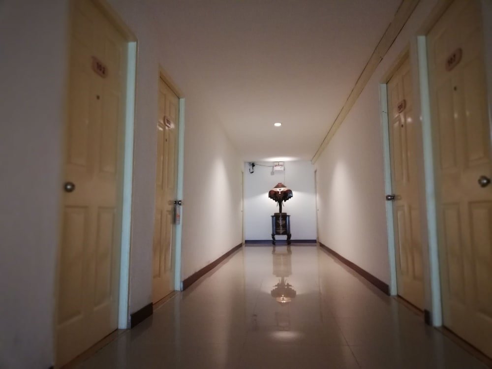 Бури Рам: R2 Zleeping Boutique Hotel