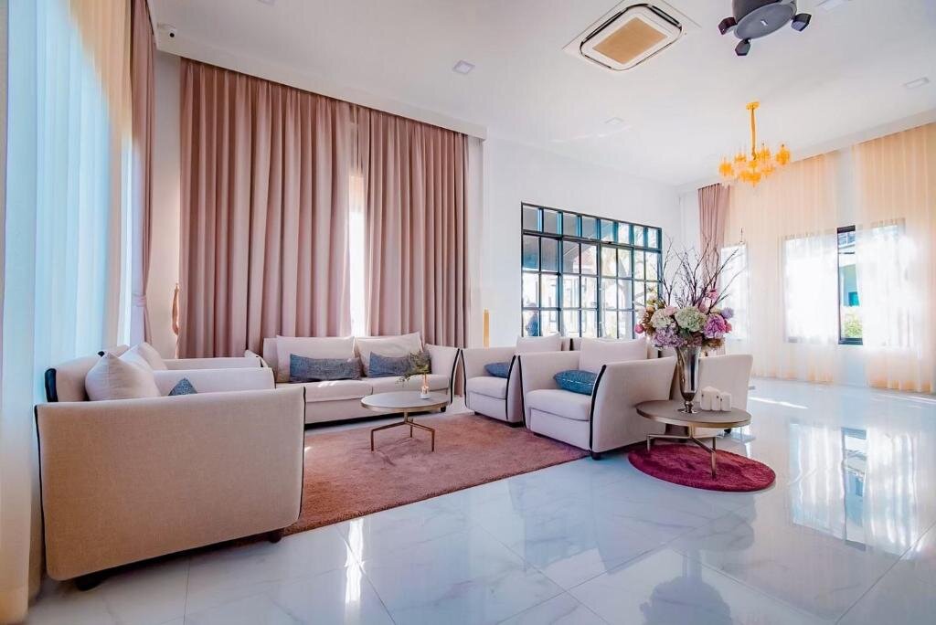 Столичный район Чантхабури: Phuengluang Riverside Hotel Chanthaburi