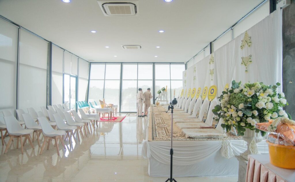 Столичный район Чантхабури: Phuengluang Riverside Hotel Chanthaburi