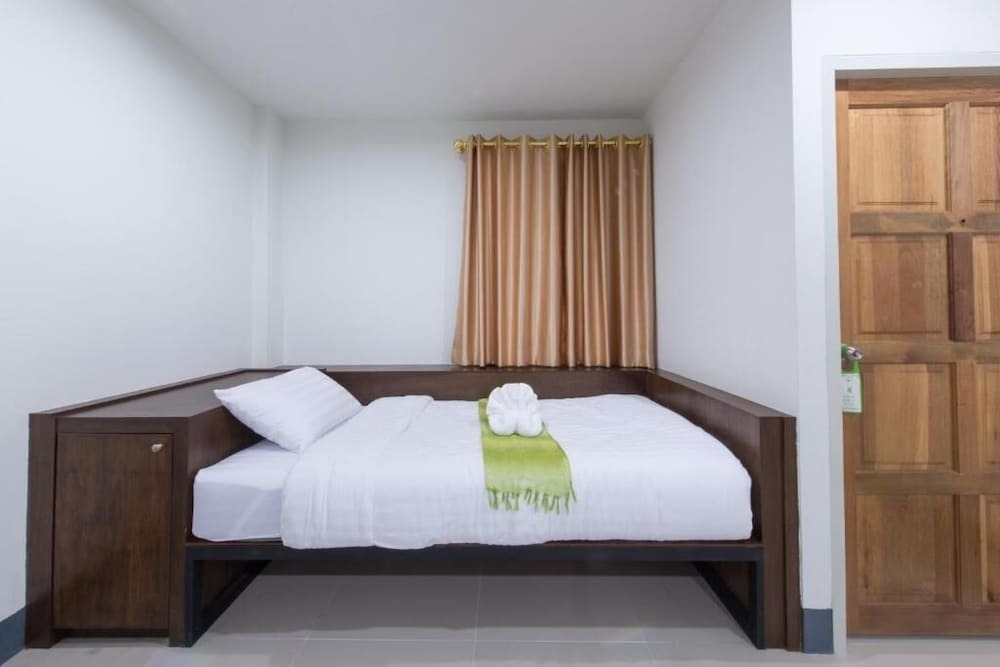 Чианграй: Bees Smile Hotel
