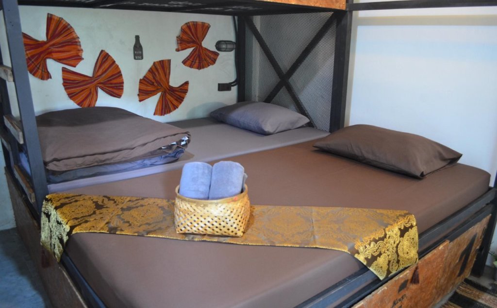 Аюттхая: Dawnthaya Ayutthaya House