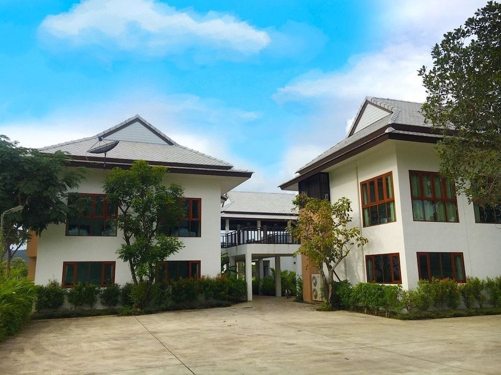 Сан-Кампаенг: Inursing Resort Oonvalley Chiangmai
