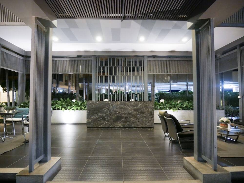Бангкок: Апартаменты Locals Sathorn Siamese Nang Linchee