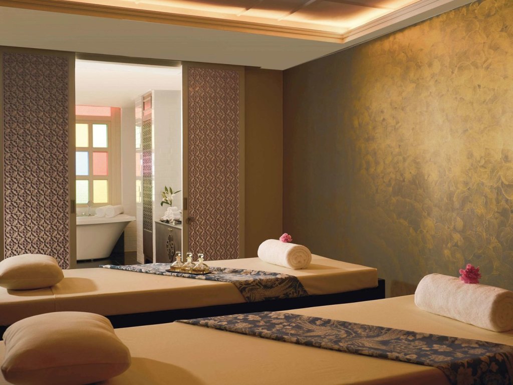 Кату: Mövenpick Myth Hotel Patong Phuket