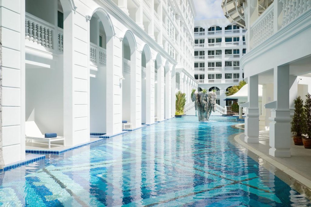 Кату: Mövenpick Myth Hotel Patong Phuket