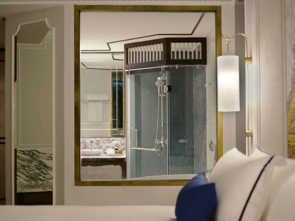 Кату: Mövenpick Myth Hotel Patong Phuket