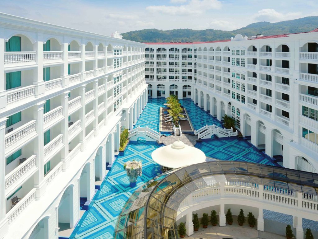 Кату: Mövenpick Myth Hotel Patong Phuket