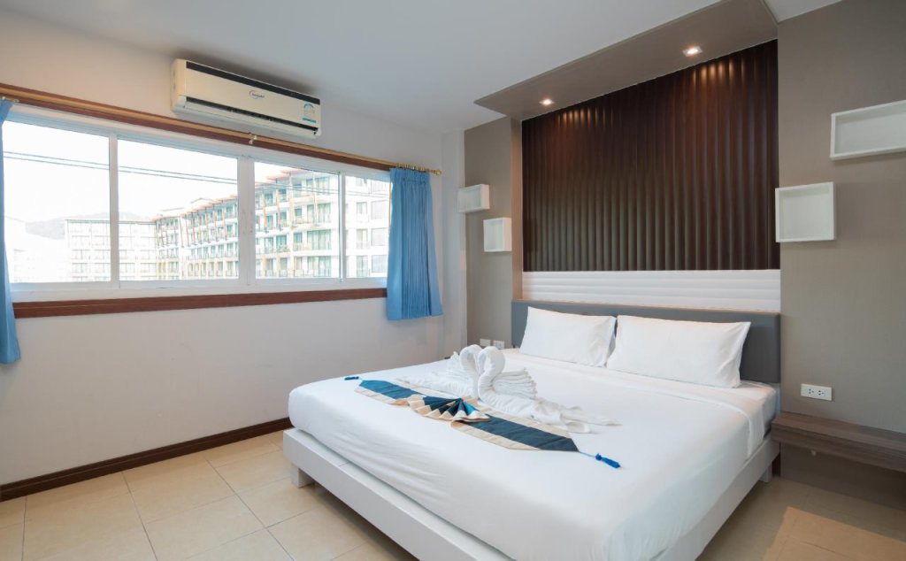 Кату: Baan Thai Beach Side Residence