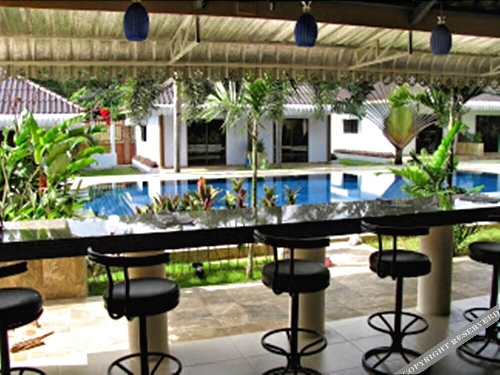 Тхаланг: MaikhaoBeach Home