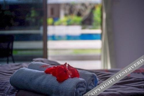 Тхаланг: MaikhaoBeach Home