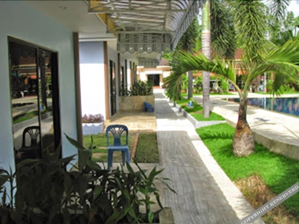 Тхаланг: MaikhaoBeach Home