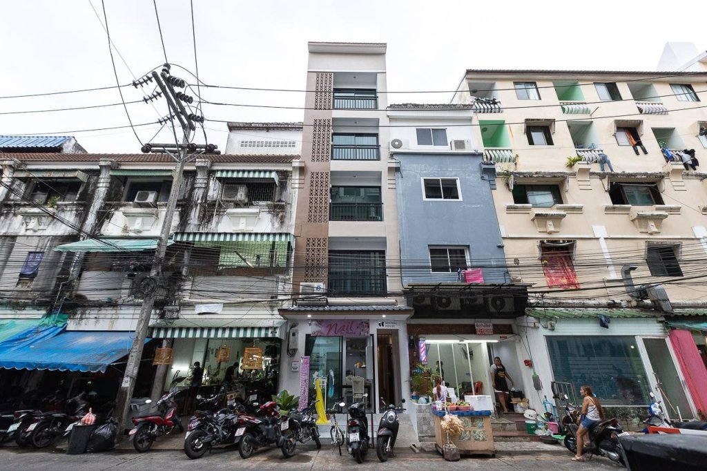 Кату: Minimal House Patong