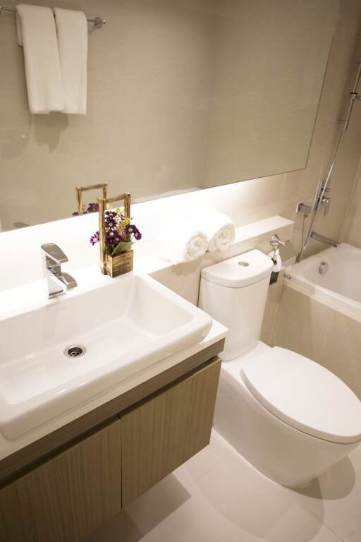 Бангкок: Locals Sukhumvit ThongLor Vtara 36
