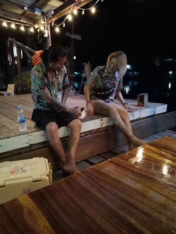 Чумпхон: Rub Lom Chom Klong  by Fisherman Village