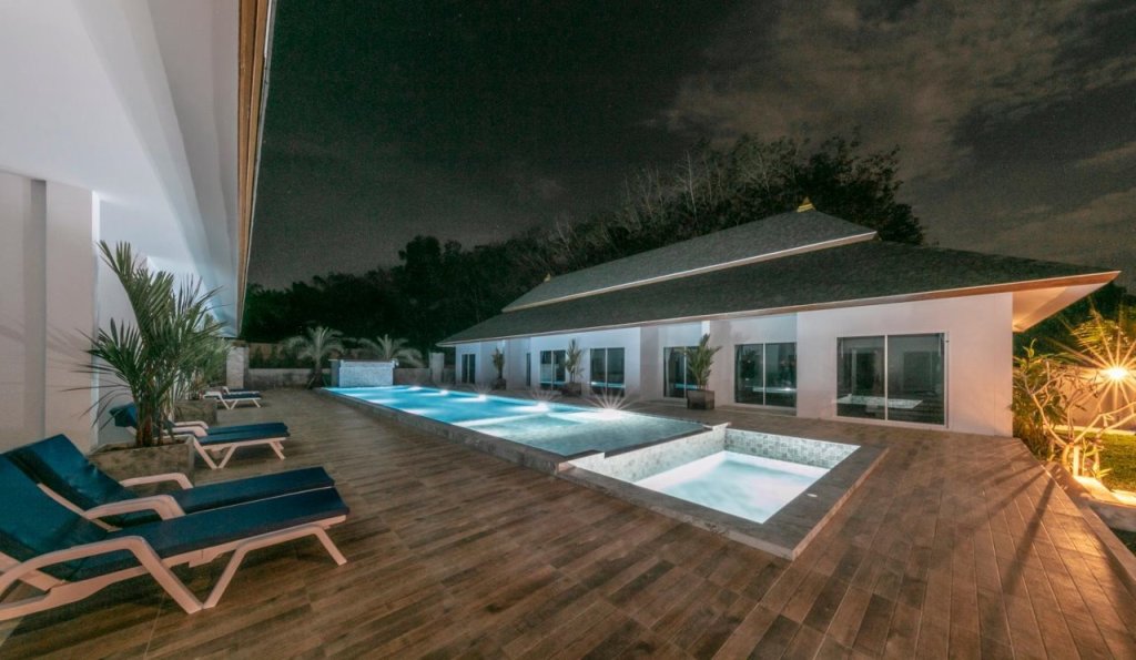Краби: Amadha Villas Retreat