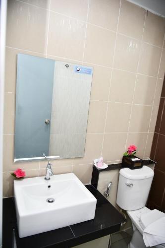 Чианграй: Happy Room Hotel