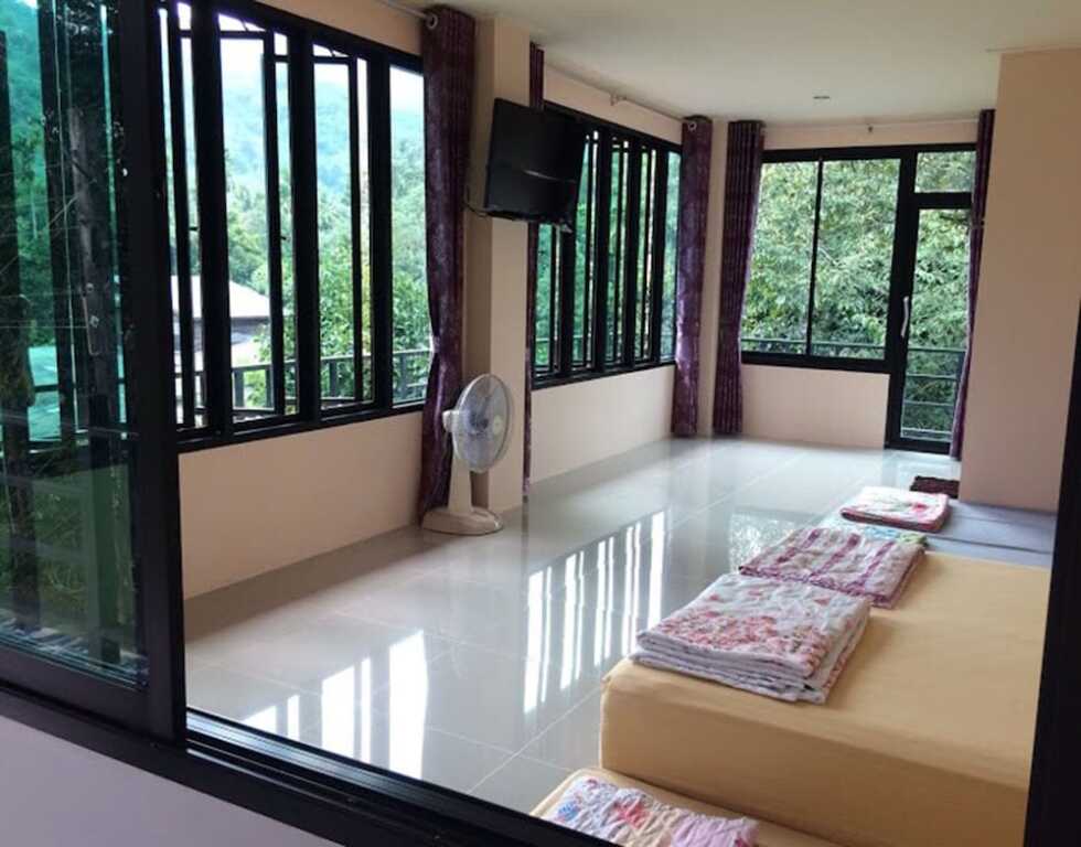 Лансака: Wang Tey Homestay Khiri Wong