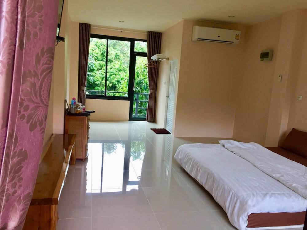Лансака: Wang Tey Homestay Khiri Wong