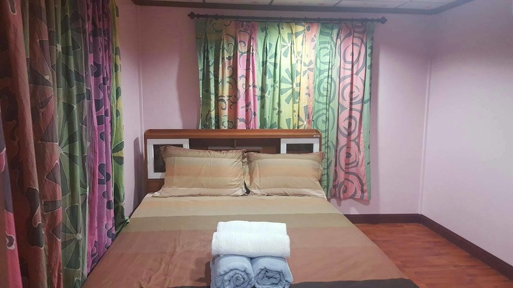 Лансака: Urawadee Homestay Khiri Wong