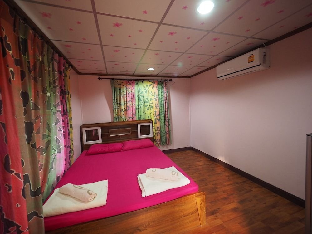 Лансака: Urawadee Homestay Khiri Wong
