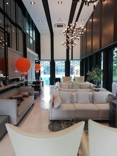 Бангкок: Niche Mono Sukhumvit 50 by Ariva