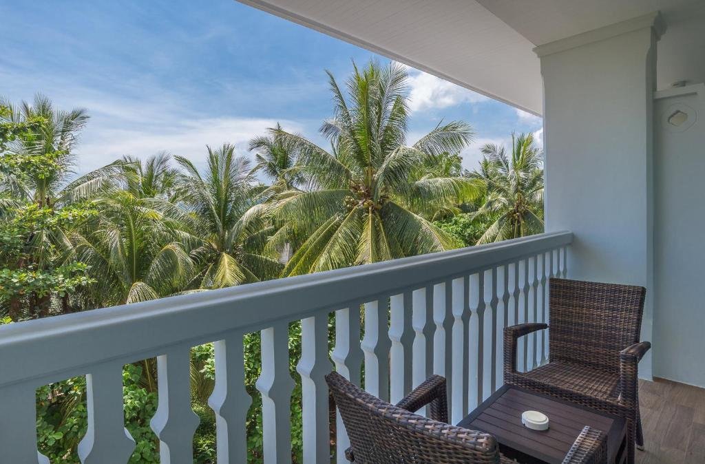 Краби: Отель Centara Ao Nang Beach Resort and Spa Krabi