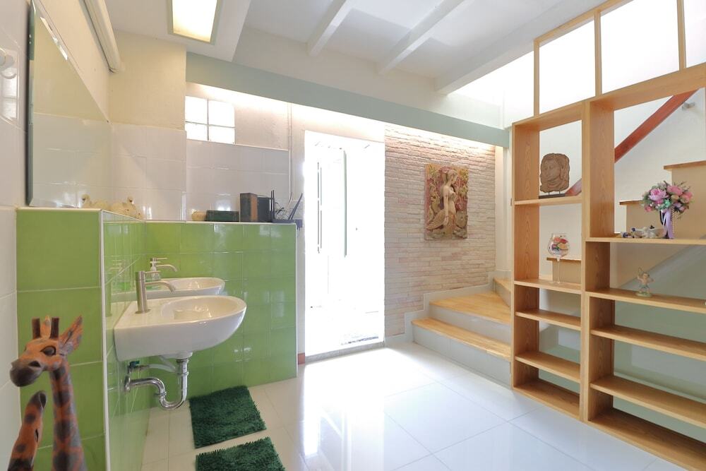 Банг Пхли: Saen Sabai Hostel
