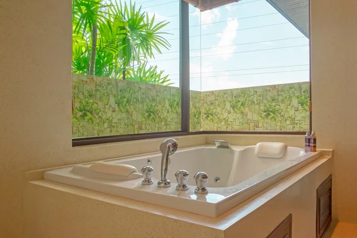 Пхукет: Ocean view Villa with Infinity Pool & King-bed	