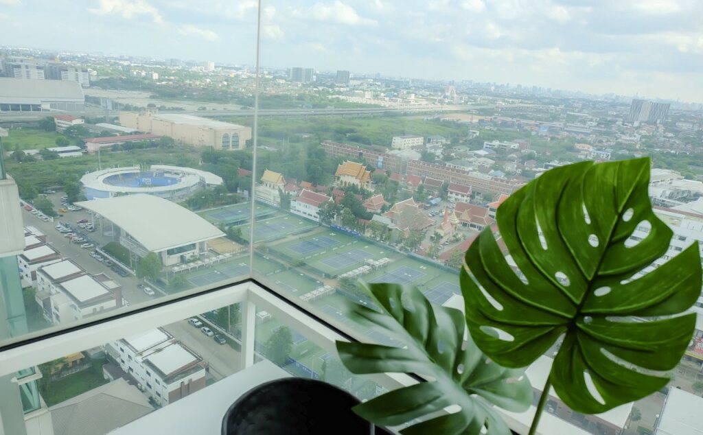 Паккрет: M Sotel Impact Bangkok