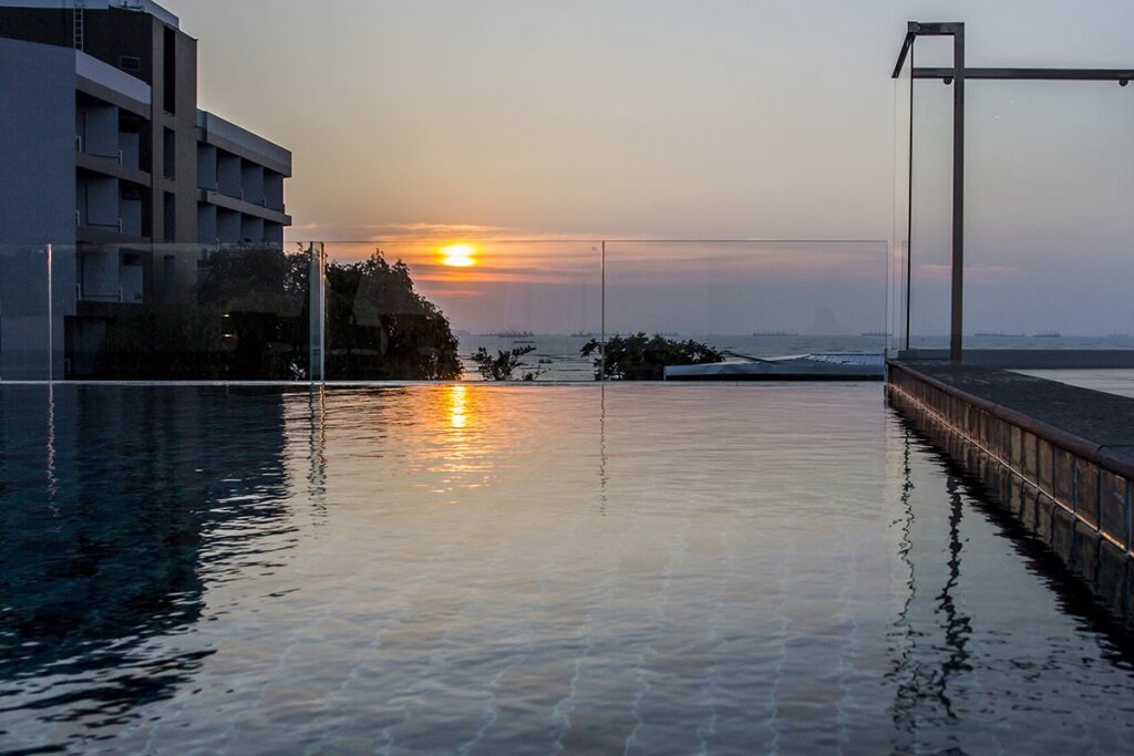 Сирача: Karin Hotel And Serviced Apartment