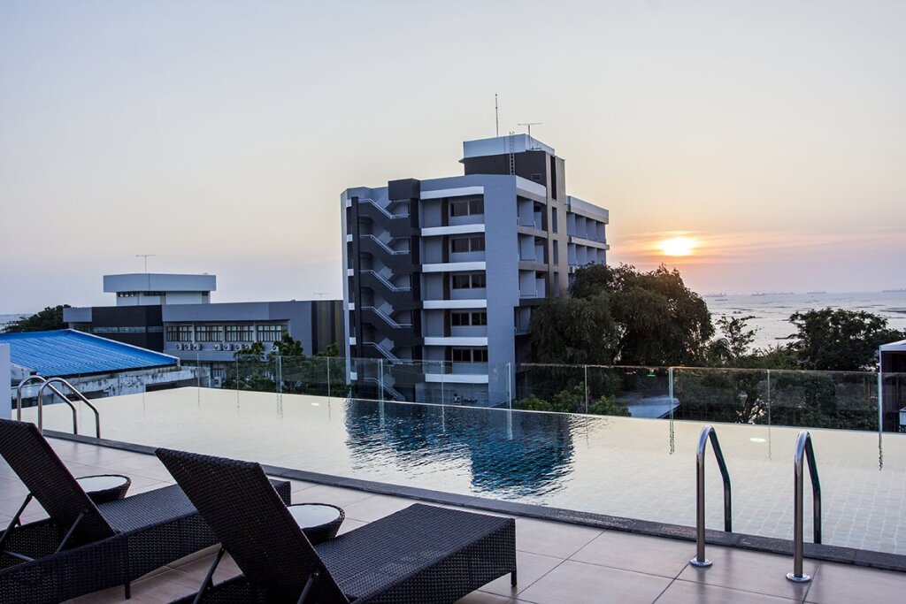Сирача: Karin Hotel And Serviced Apartment