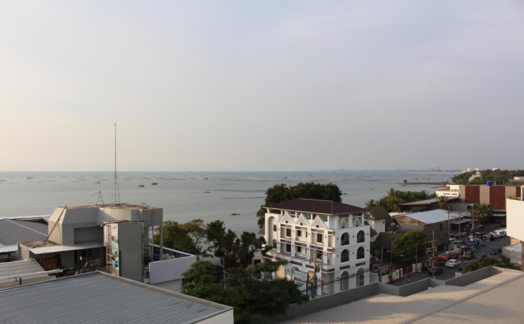 Сирача: Karin Hotel And Serviced Apartment