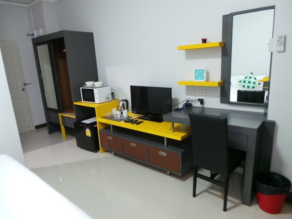 Тха Тум: The Icon Service Apartment
